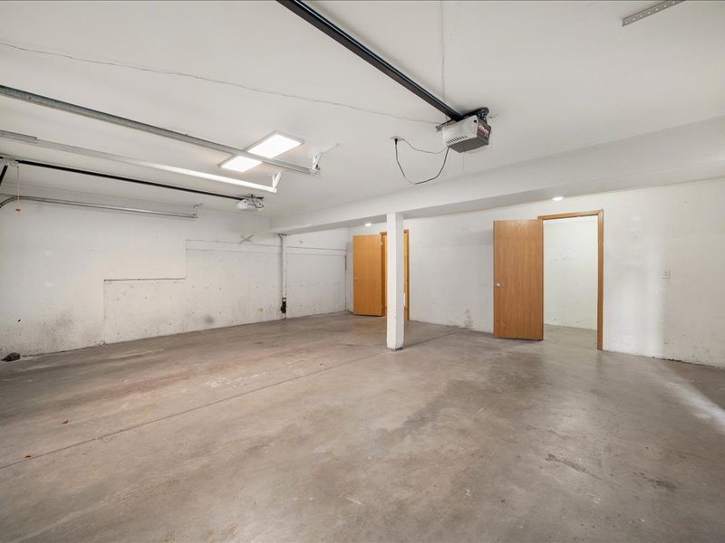 Shared Garage - Storage, unit style 2B